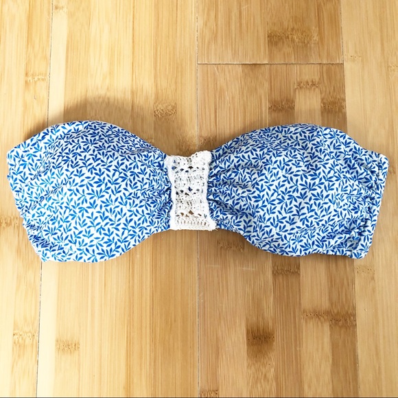 Blue & White Victoria's Secret Bandeau Bikini - Picture 4 of 10